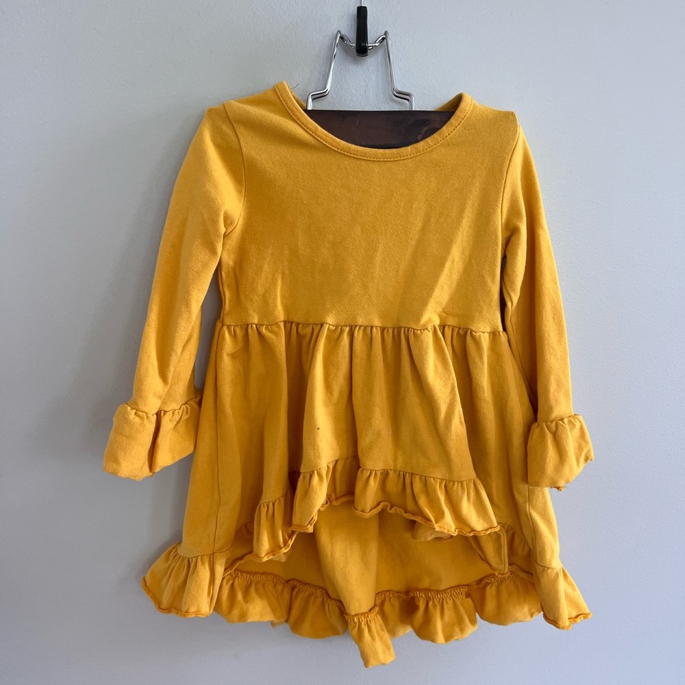Long sleeve high low